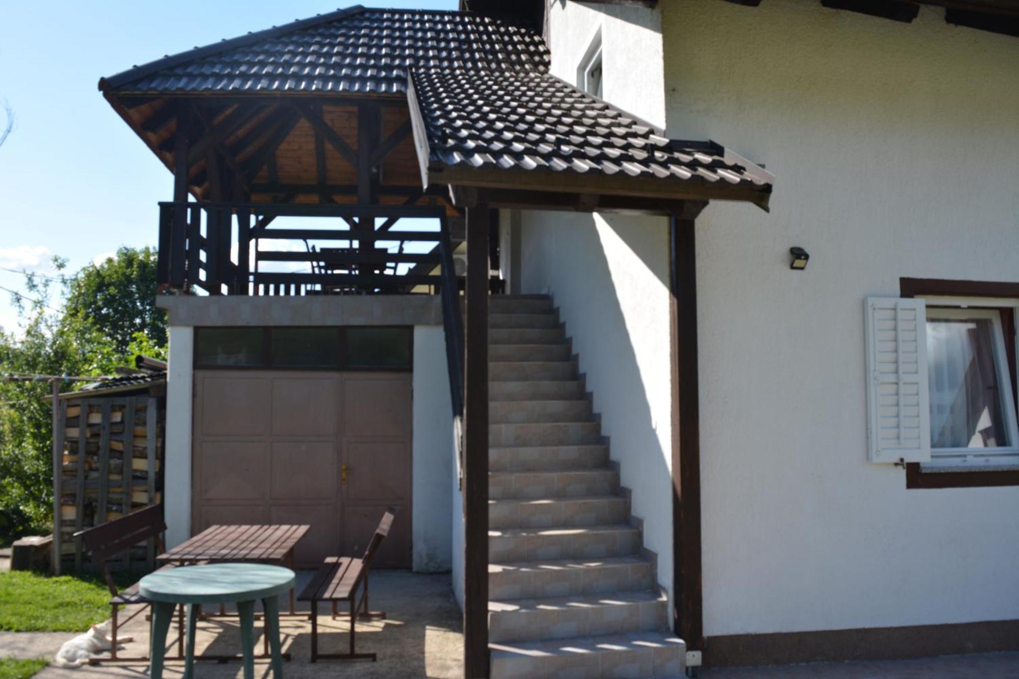 Rooms Lucijana Jezerce Exterior foto
